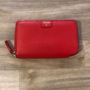 Fossil Red Leather Zip Medium Size Wallet (Pebbled Leather)